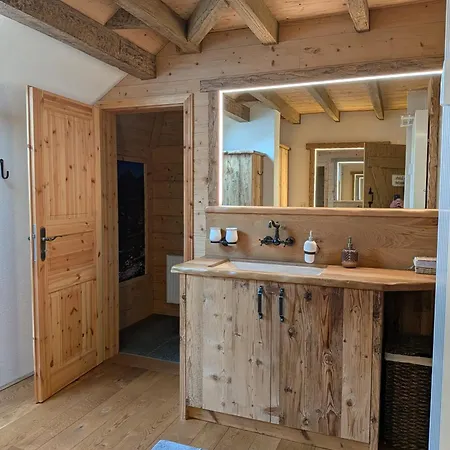 Appartement Gaestehaus Lelo 7